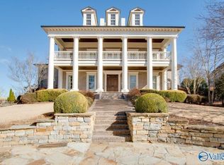 13 Ledge View Dr SE, Huntsville, AL 35802