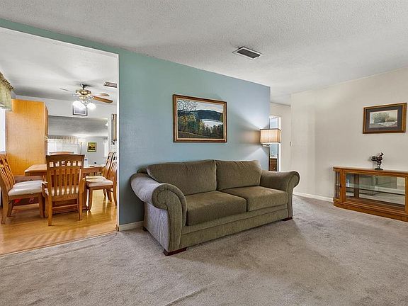 5th image of 1230 Linda Pl