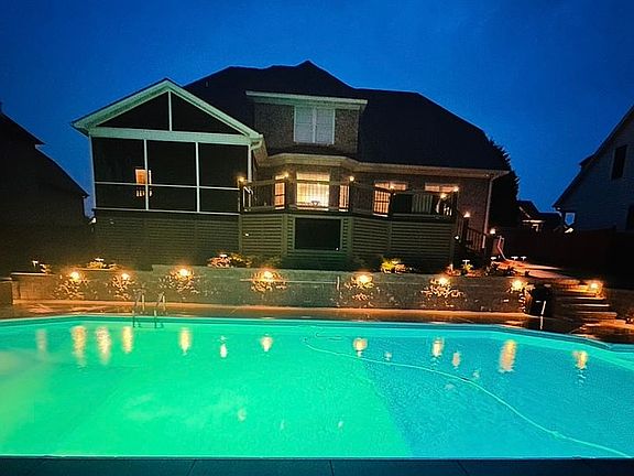 2nd image of 196 Royal Creek Dr