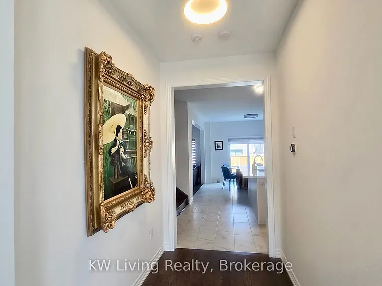 33 Valleo St — Photo 5