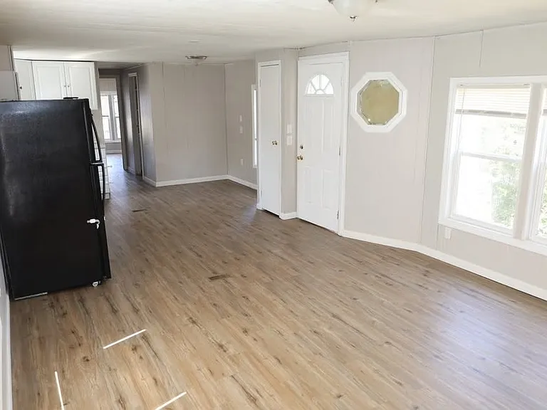9 Murphy Ln — Photo 3