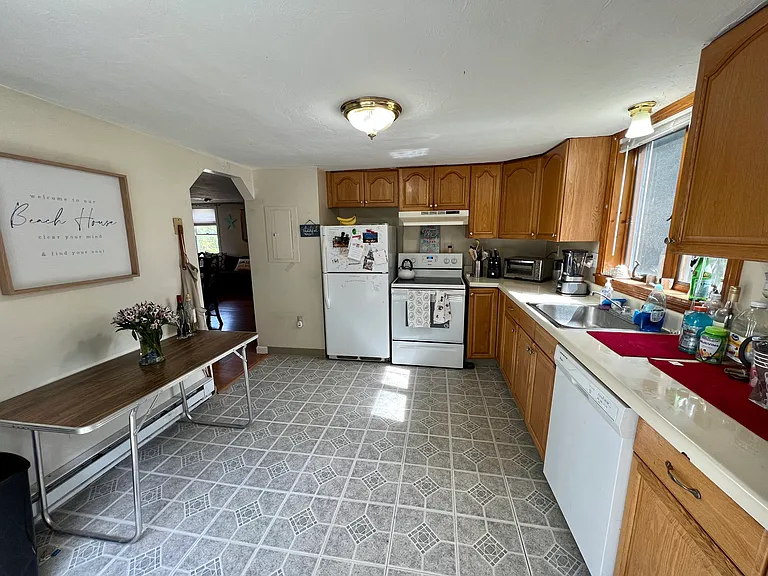 456 Mattakeesett St #3 — Photo 5