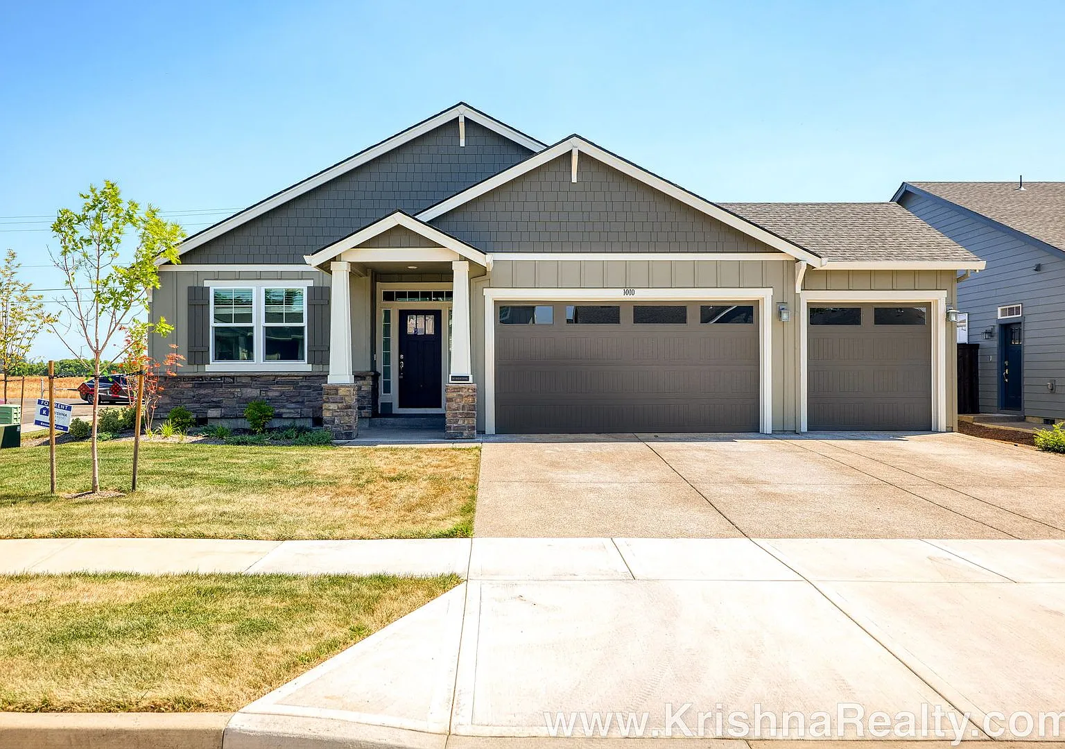 Outstanding | New Construction | One Level | 3bd |2 Ba |Single Family Home | Located On A Corner ... — Photo 1