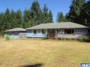 211 Herrick Rd, Port Angeles, WA 98363