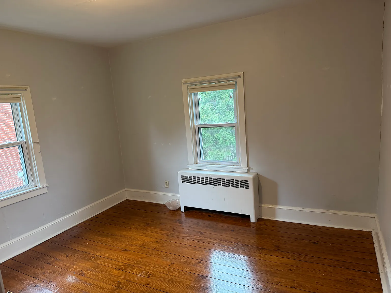 2 bed, 700 sqft, $1,500 — Photo 3