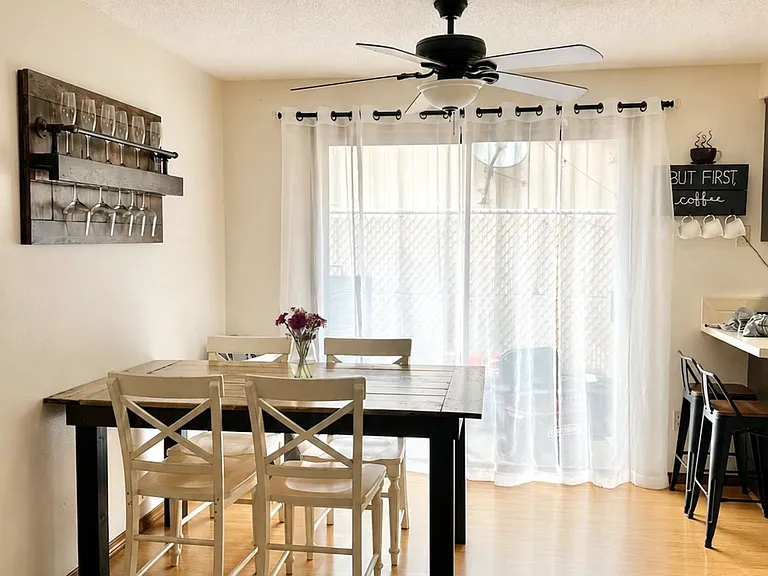 1209 NE 143rd Ave — Photo 4