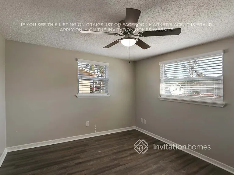 3423 Garfield Dr — Photo 13