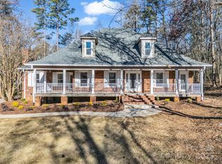 303 Fairforest Dr, Rutherfordton, NC 28139