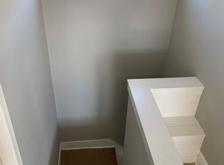 503 7th St, Peru, IL 61354