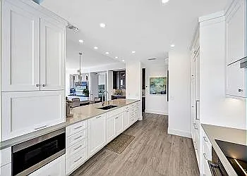 9380 Gulf Shore Dr #401 — Photo 5
