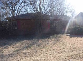 3607 E Lavon Dr, Wichita, KS 67208