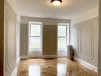 Rented by Simcha Halpert, LREB