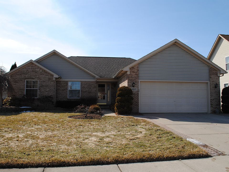 1st image of 54607 Meadow Crest Cir