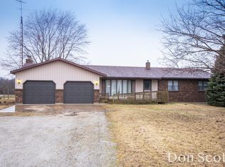 1321 Trent Rd, Ravenna, MI 49451