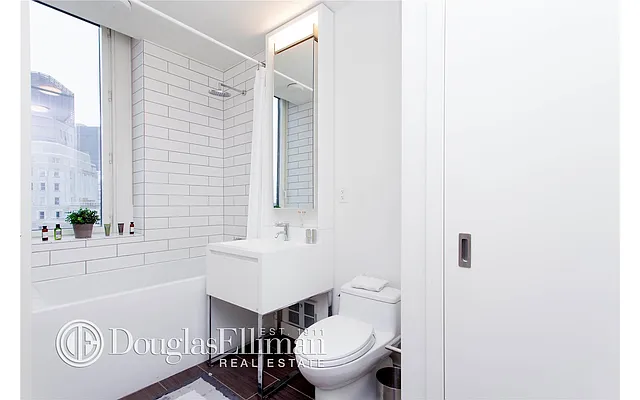 Rented by Douglas Elliman | media 22