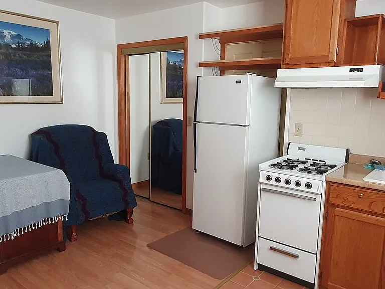 11695 SW Greenburg Rd #1 — Photo 18