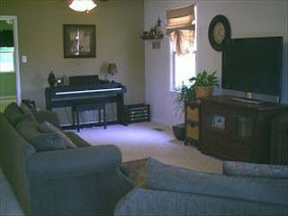 5th image of 2713 S 25th St