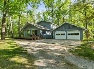 11366 Nottingham Dr, Frederic, MI 49733