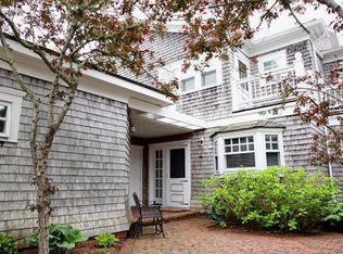 10 Cape Codder Rd #2N, Falmouth, MA 02540