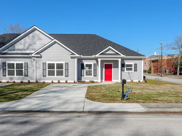 200 W HALL Street, Thomson, GA 30824