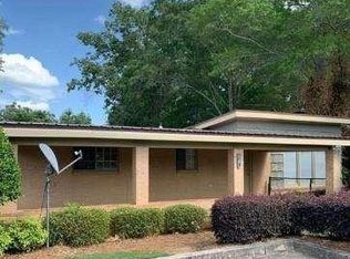 160 Cown Dr, Loganville, GA 30052