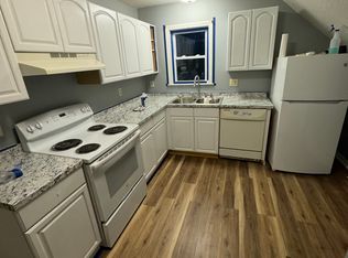 99 School St #B, Danielson, CT 06239