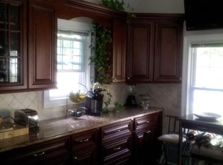 38 Montgomery St, Shelton, CT 06484