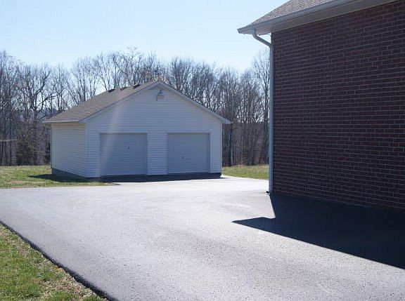 4th image of 5719 E Victory View Dr