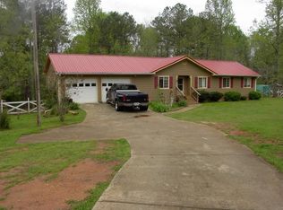 1022 Beaver Hill Dr, Bethlehem, GA 30620