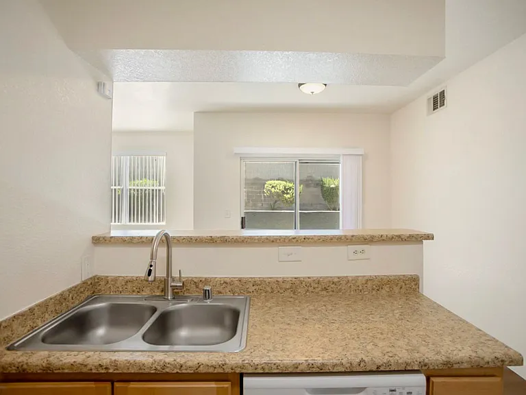 6955 N Durango Dr #1059-11 — Photo 17