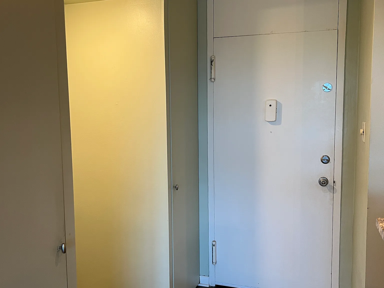 2 bed, 1131 sqft, $2,495 — Photo 3