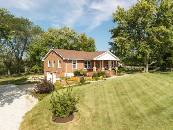 33302 E Hammond Rd, Lone Jack, MO 64070