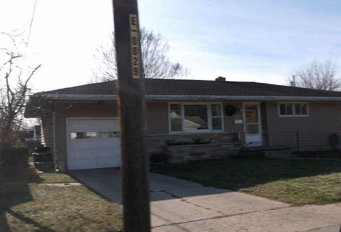 1st image of 518 Van Tress Dr