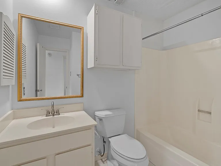 1922 Augusta Dr #1/16 — Photo 18