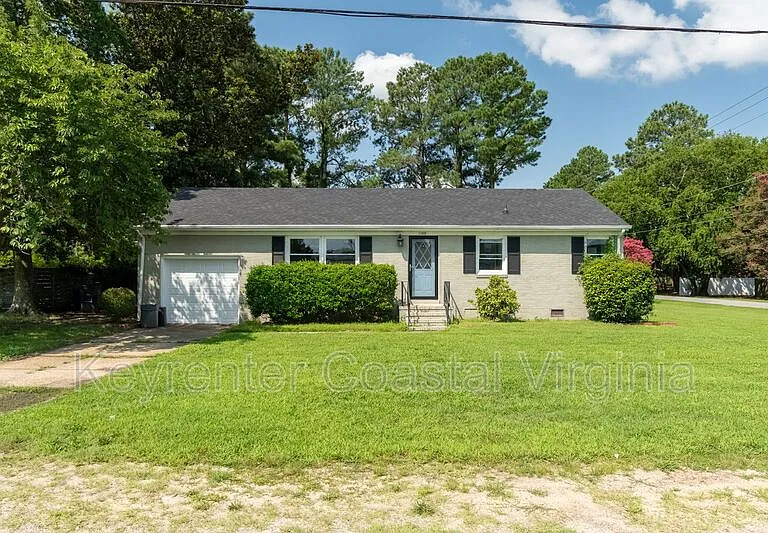 1100 Wilson Rd — Photo 1