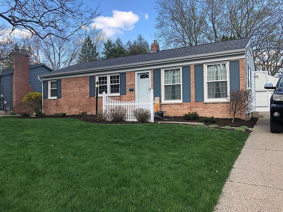1st image of 2250 Sylvan Ave SE