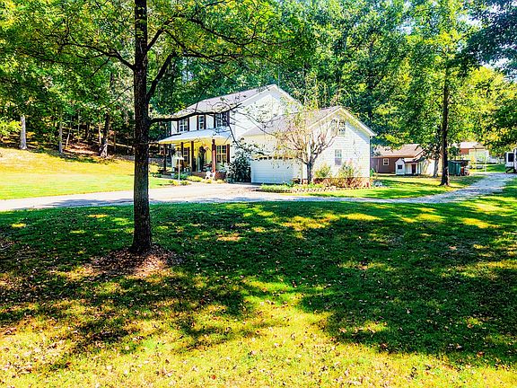 3rd image of 356 Woodland Hills Rd