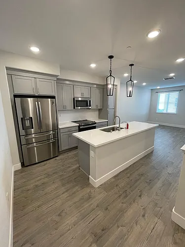 363 Pear Tree Ter #E Photo 1