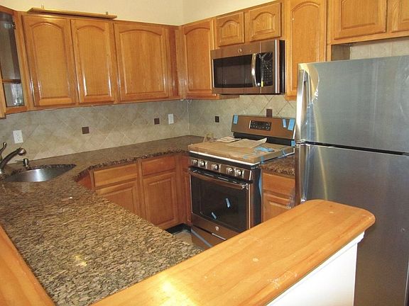 2nd image of 56 Underhill Ave #2