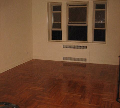 3rd image of 8449 168th St APT 4E