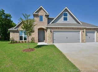 6431 E 148th St S, Bixby, OK 74008