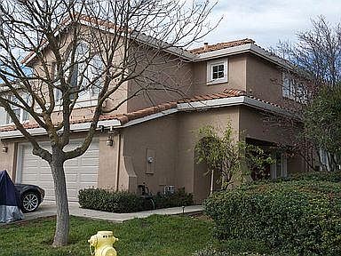 1st image of 739 Saint James Dr