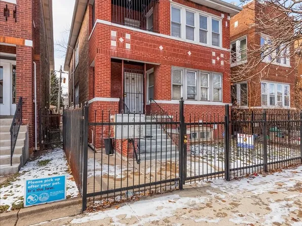 7030 S Artesian Ave, Chicago, IL 60629