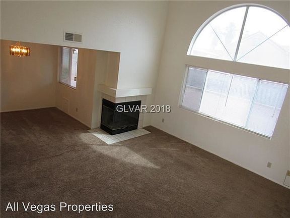 3rd image of 1632 Olive Palm Cir