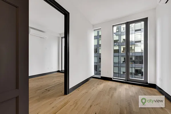 Rented by The KCI Group | media 80