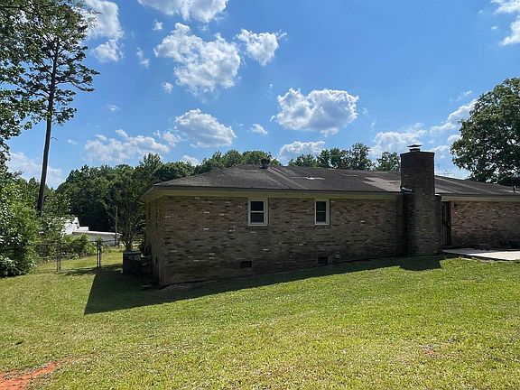 4th image of 322 Hope Rd
