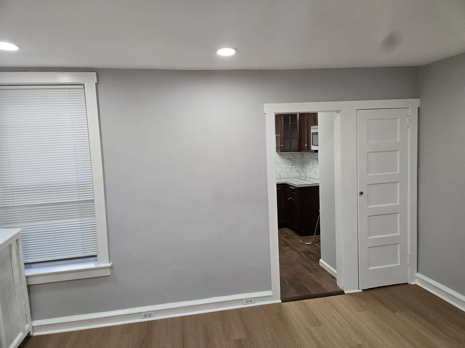 7723 Temple Rd — Photo 2