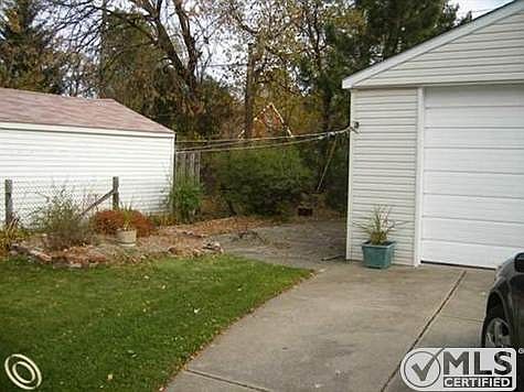 Patio area.jpg