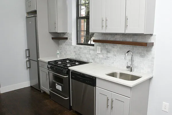 Rented by Rental Solutions Inc | media 17