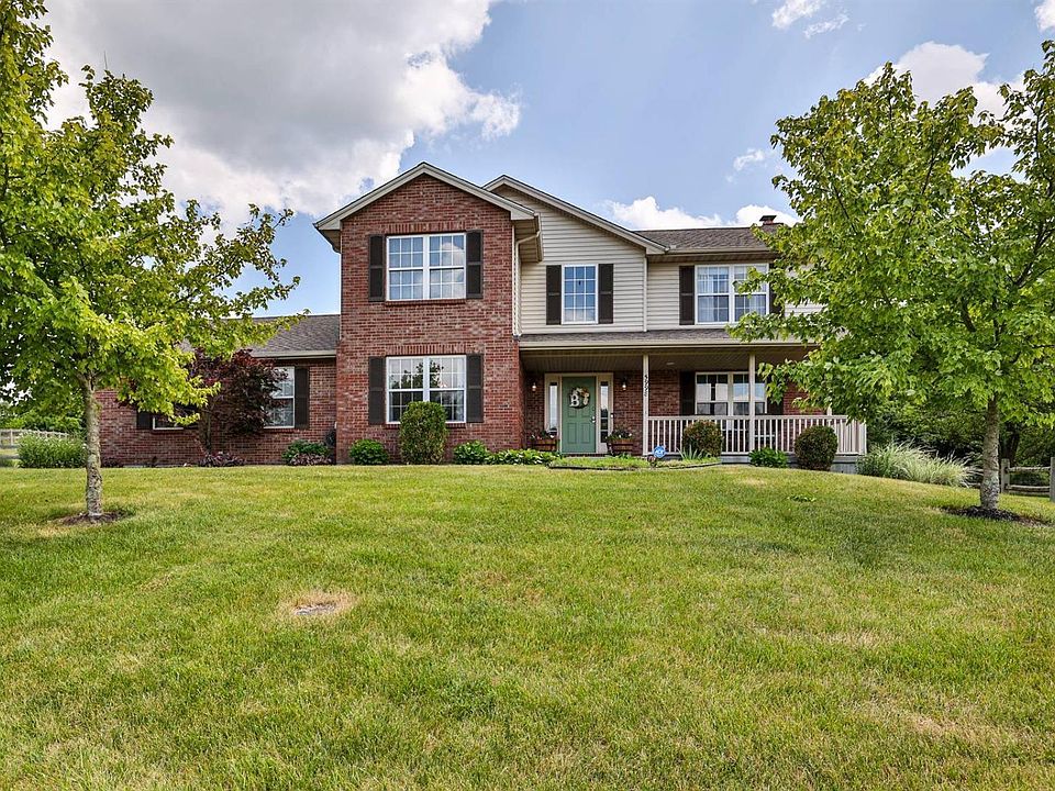 1st image of 5998 Lakewood Dr